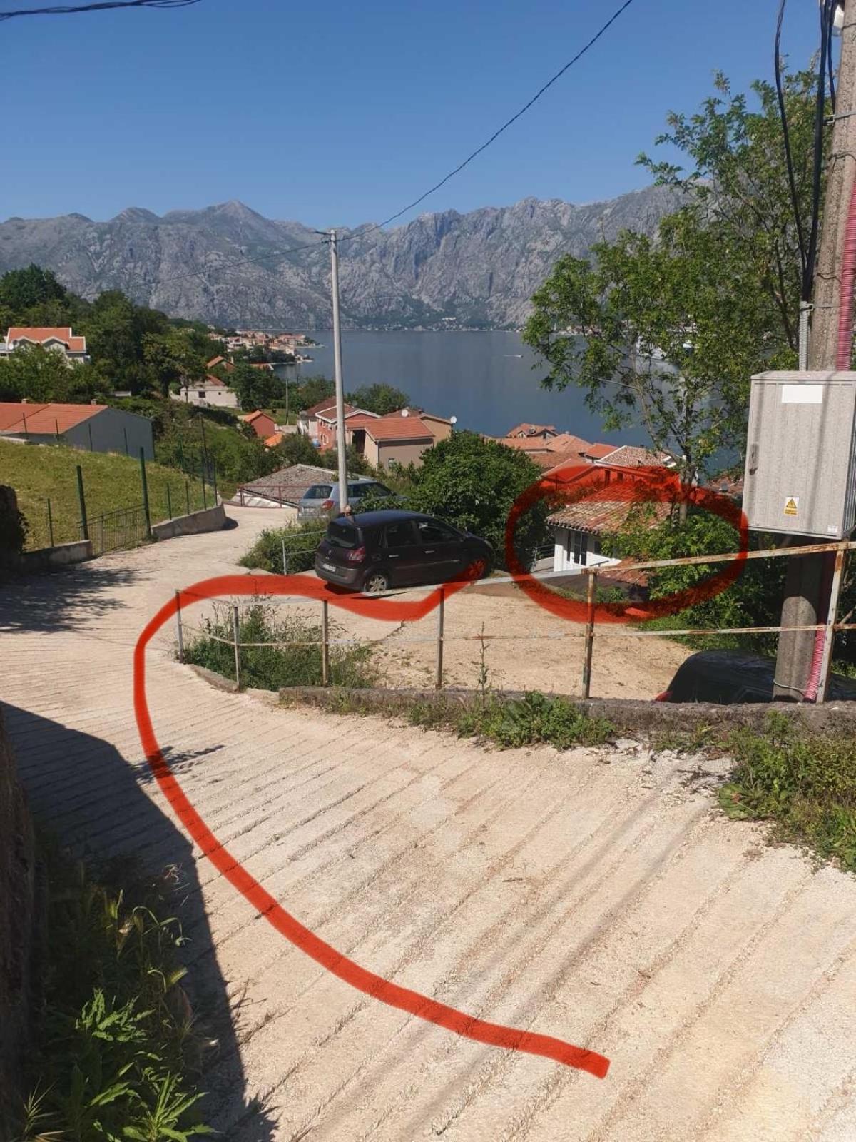 House With Big Terrace And Beautiful Sea View Villa Kotor Exteriör bild